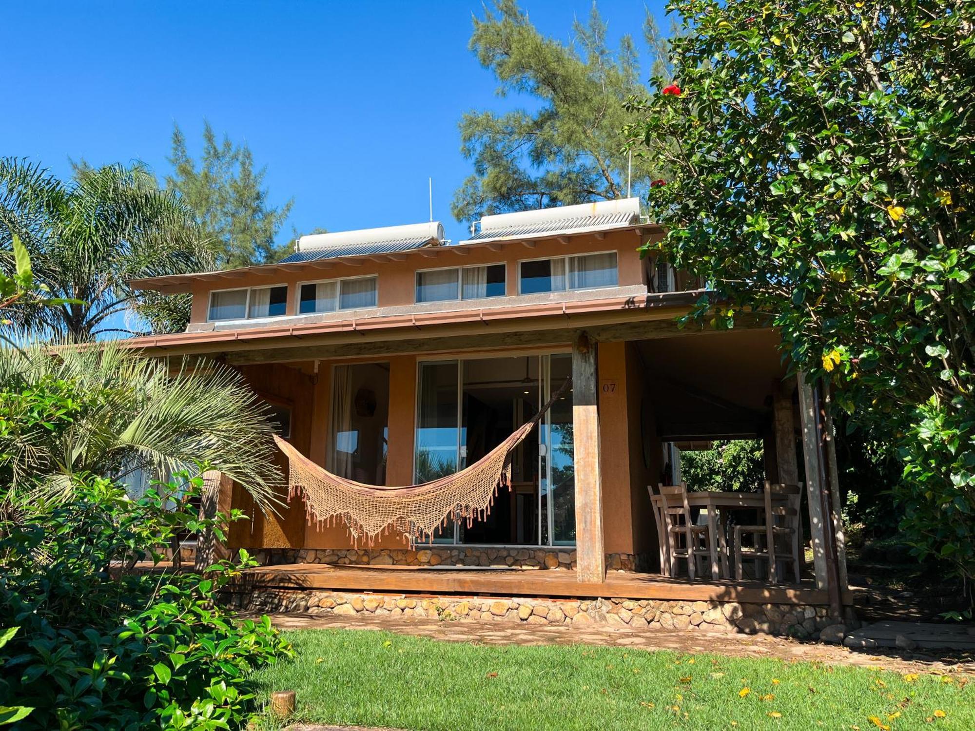 Maison d'hôtes Fazenda Do Rosa à Praia do Rosa Extérieur photo