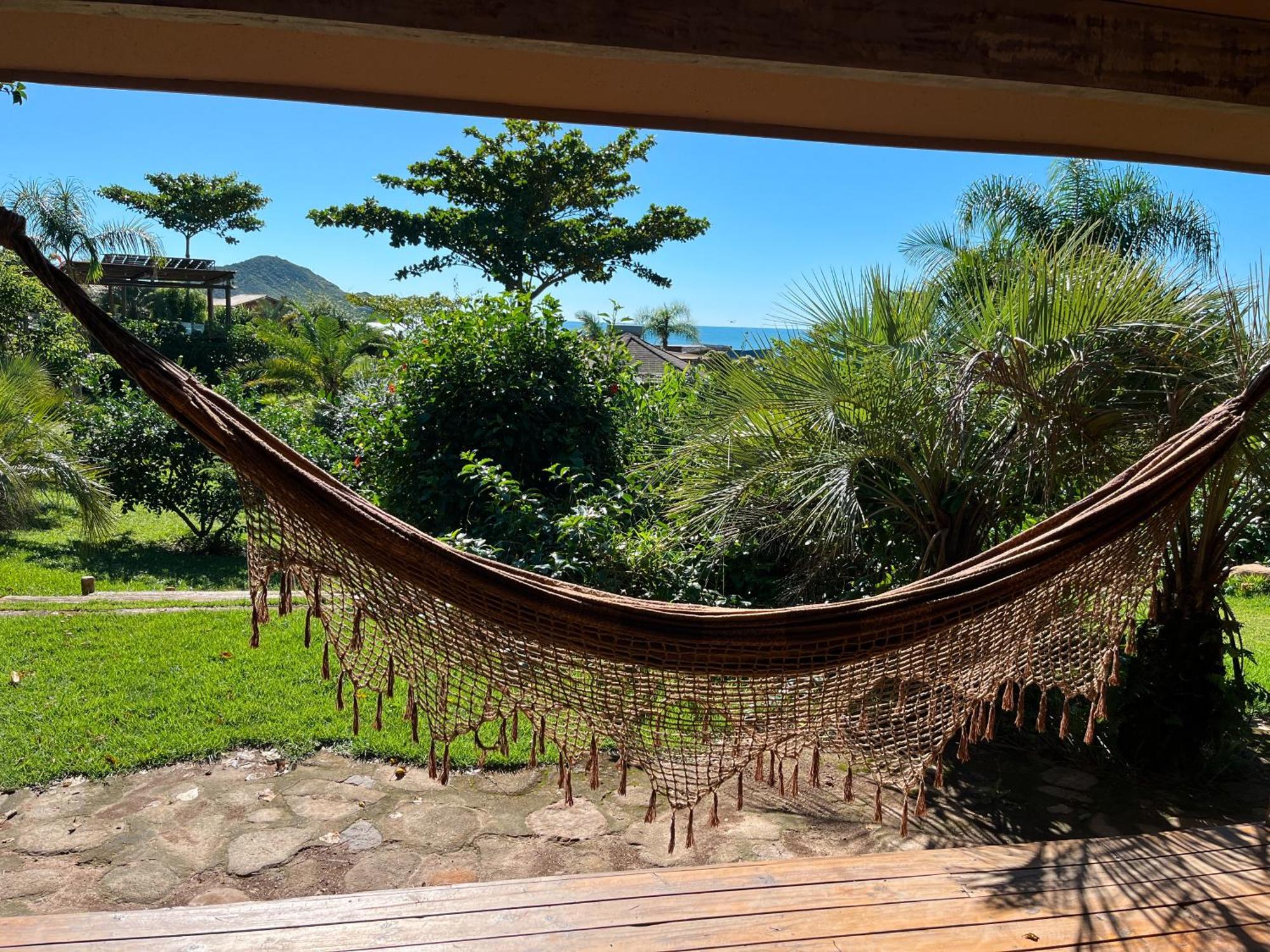 Maison d'hôtes Fazenda Do Rosa à Praia do Rosa Extérieur photo