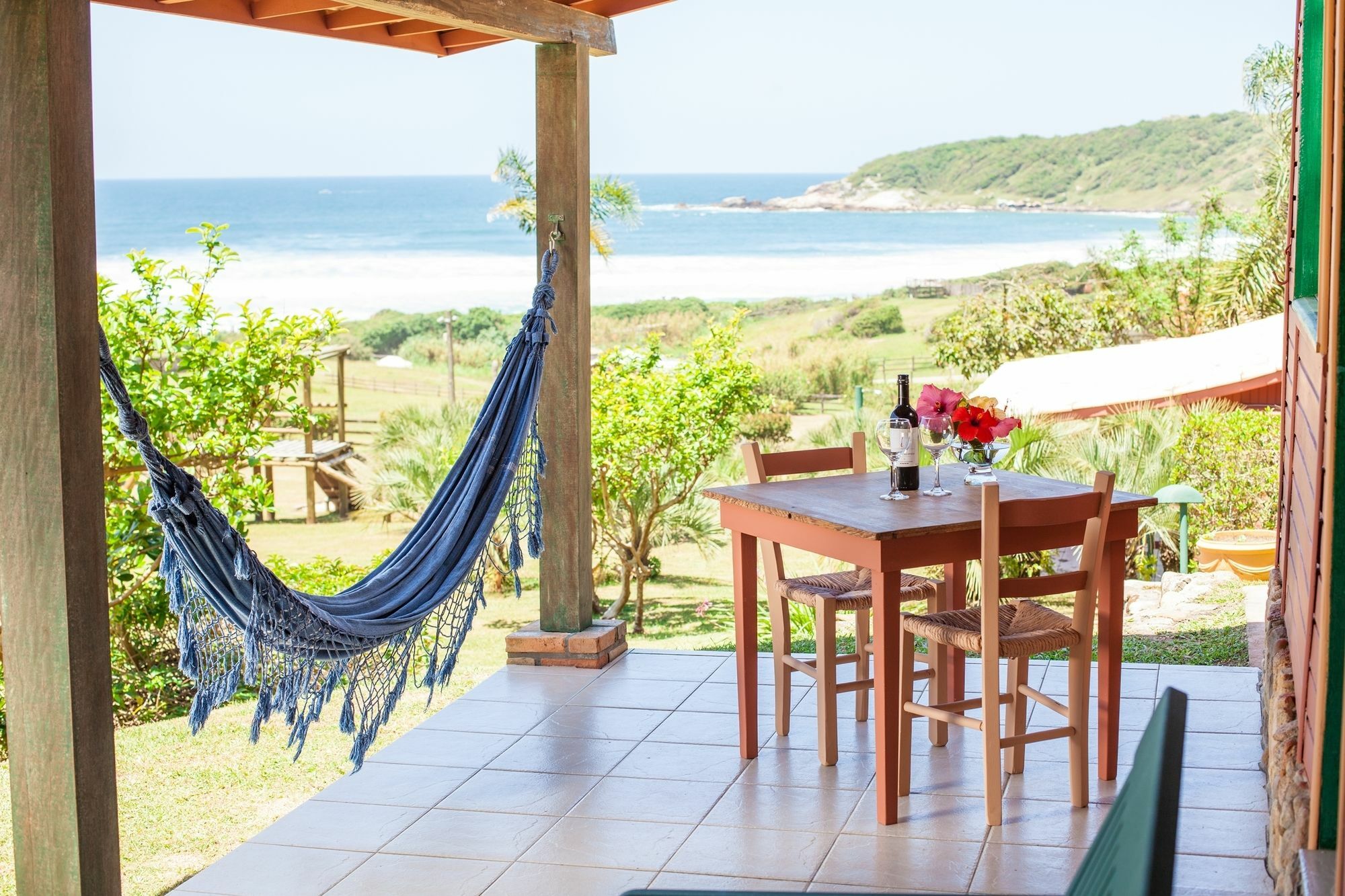 Maison d'hôtes Fazenda Do Rosa à Praia do Rosa Extérieur photo